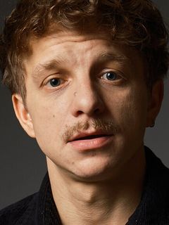 Сергей Курзаков