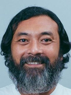 Кики Нарендра