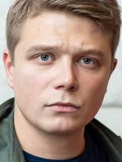 Денис Липатов