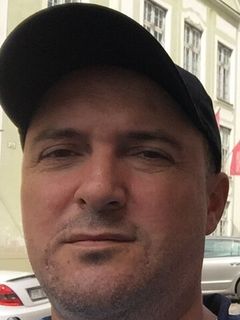 Виталий Сащиков