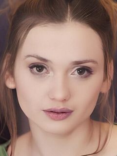 Доминика Скочилас