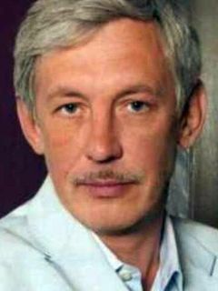 Александр Басов