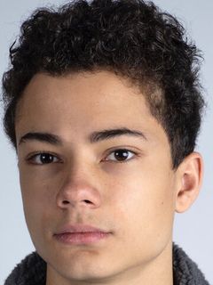 Джош Эскейг