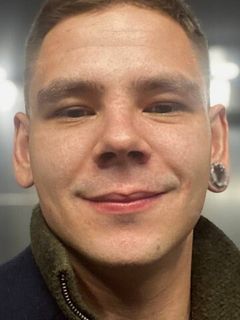 Владимир Наумов