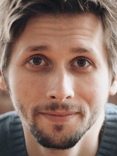 Алексей Артемов