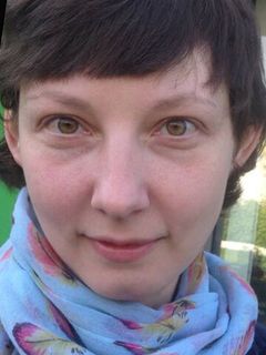 Нана Суханова