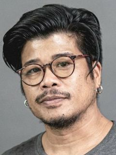 Конгкиат Кхомсири