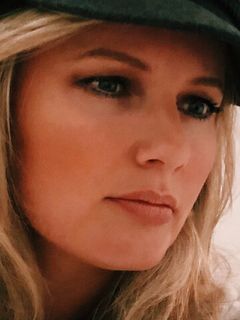 Сара Уолкер