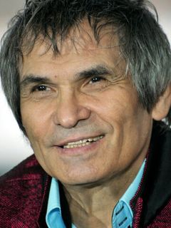 Бари Алибасов