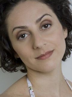 Жози Антелло