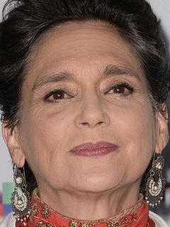 Офелия Медина