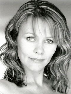 Стефани Чэмберс