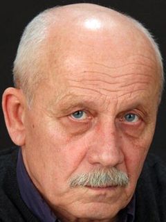 Александр Сухинин