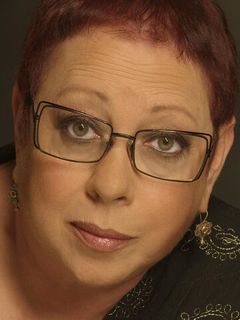 Рути Холцман