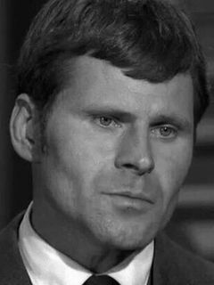 Брюс Гловер