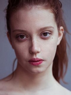 Элоиз Жанжо