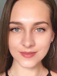 Яна Голт