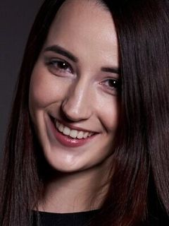 Ксения Мирошник