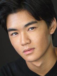 Тристан Правонг