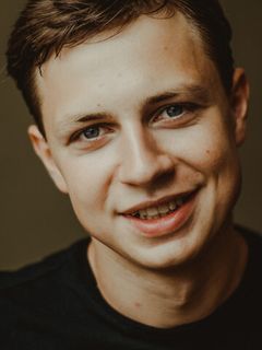 Владислав Здоров