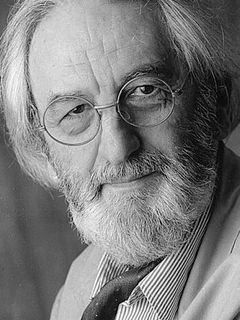 Павле Угринов