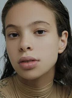 Ника Жукова