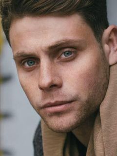 Артур Логай