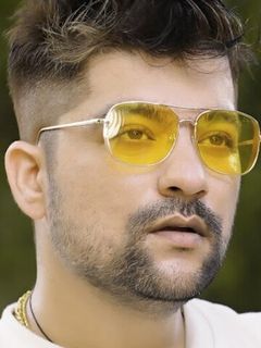 Манан Бхардвай