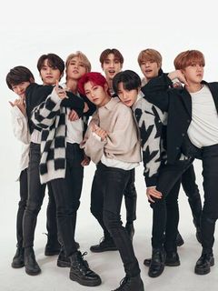 Stray Kids