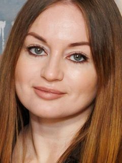 Анна Арбузова