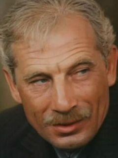 Владимир Емельянов
