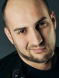 Артем Карокозян