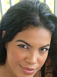 Майя Фаррелл