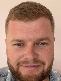 Денис Сундуков