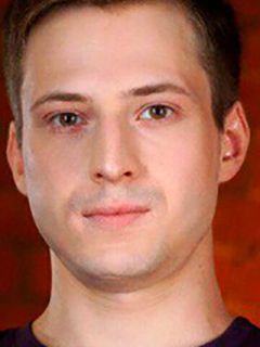 Денис Алхазов