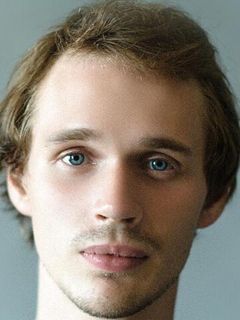 Денис Лукичев