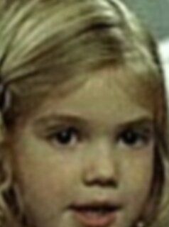 Амелия Менгес