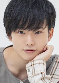 Таити Кусано