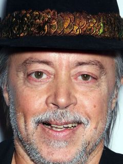 Чак Манджоне