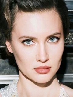 Анна Соколович
