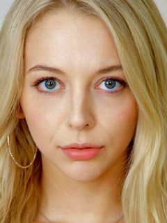 Лили Ларимар