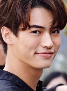 Метавин Опас-иамкайорн