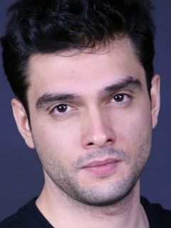 Топрак Джан Адыгюзель