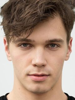 Иван Лаврухин