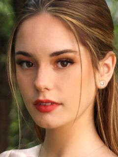 Makenzie Raine