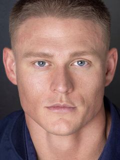 Брэндон Мур