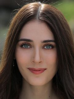 Zümre Megreli