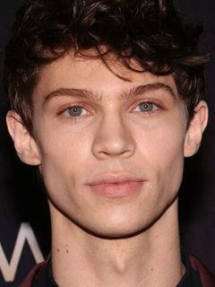 Зак Нельсон