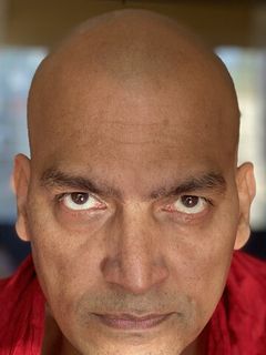 Маниш Вадхва