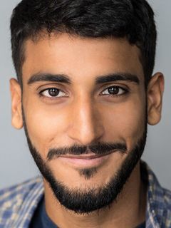 Акшай Ханна